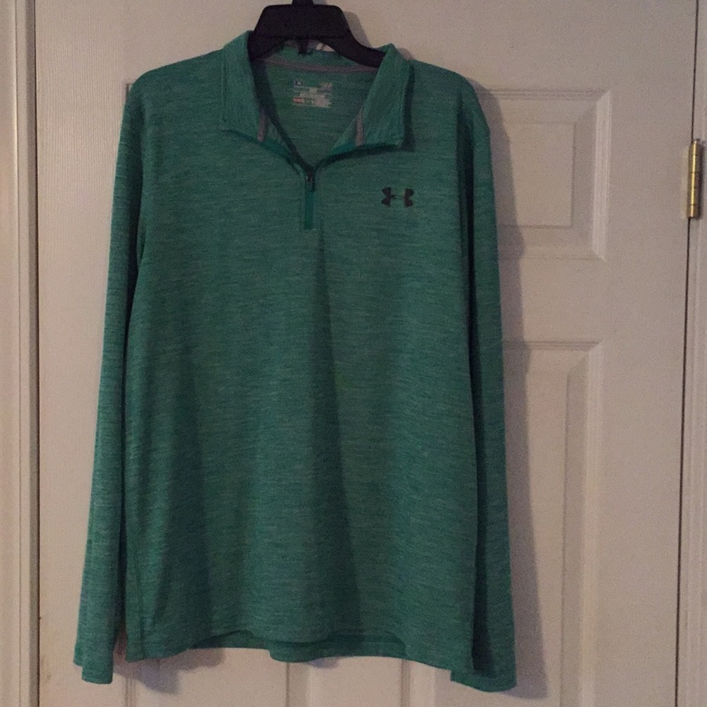 Under Armour Loose Heat Gear T-shirt. Size L.